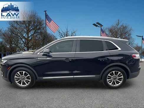 Used 2019 Lincoln Nautilus Select image 8