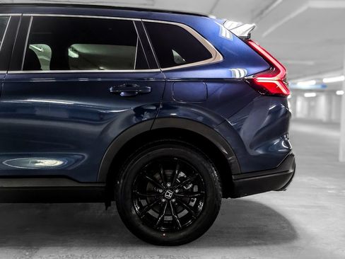 Used 2023 Honda CR-V Sport image 16