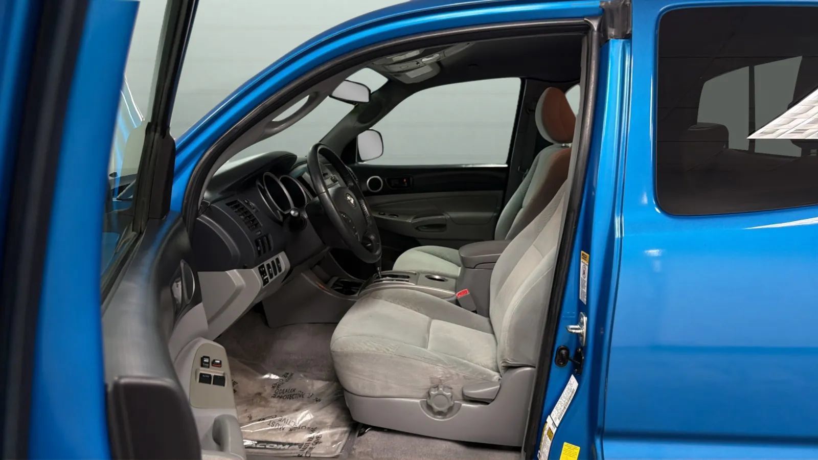 Used 2010 Toyota Tacoma 4x4 Access Cab V6 image 20