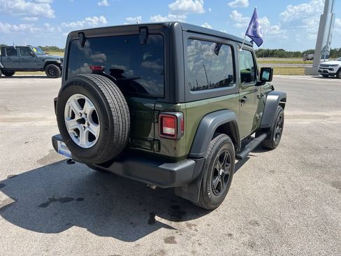 Used 2021 Jeep Wrangler Sport AWD/4WD image 4