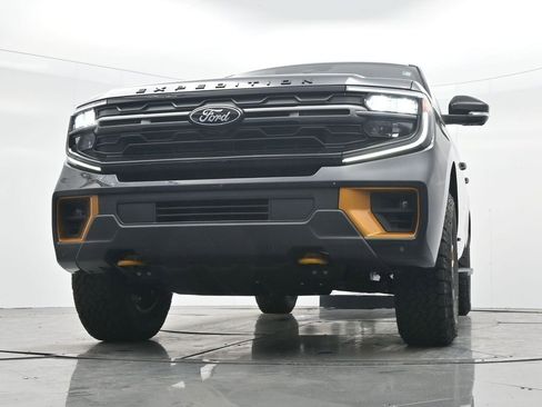 New 2026 Ford Expedition Tremor image 37