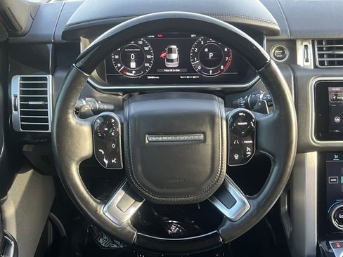 Used 2018 Land Rover Range Rover Supercharged AWD/4WD image 20