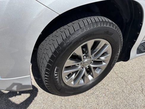 Used 2015 Lexus GX 460 Luxury AWD/4WD image 9