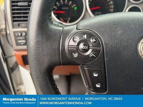 Used 2011 Toyota Tundra Limited AWD/4WD image 21
