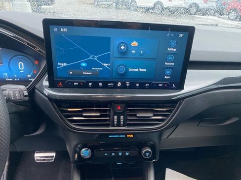 Used 2023 Ford Escape ST-Line Select w/ Tech Pack #2 image 11