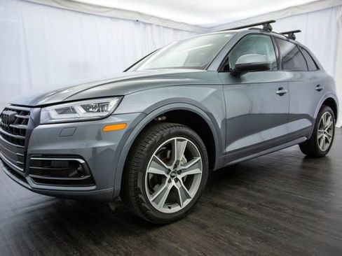 Used 2020 Audi Q5 2.0T Premium Plus w/ Premium Plus Package image 29