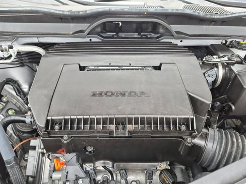 Used 2025 Honda Pilot EX-L image 22