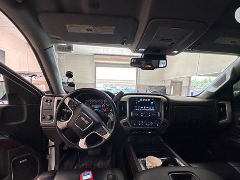 Used 2018 GMC Sierra 1500 SLT w/ Enhanced Driver Alert Package RWD image 6