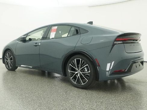 New 2026 Toyota Prius XLE FWD image 21