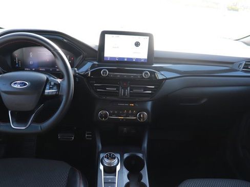 Used 2024 Ford Escape ST-Line image 13