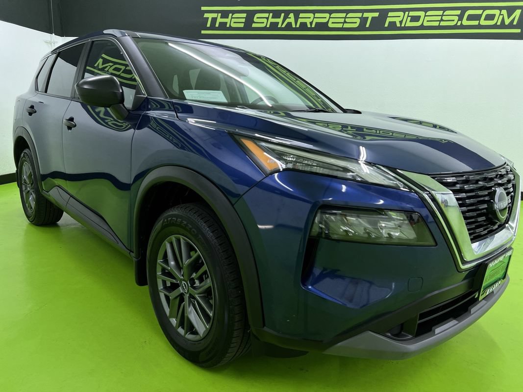 Used 2023 Nissan Rogue S AWD/4WD image 2