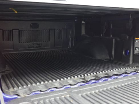 Used 2018 Chevrolet Colorado Z71 RWD image 33