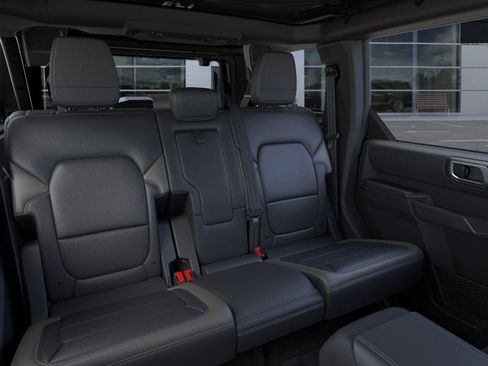 New 2026 Ford Bronco Outer Banks AWD/4WD image 11
