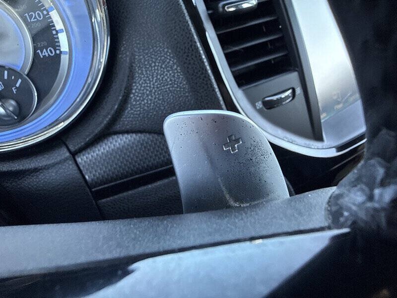 Used 2014 Chrysler 300 S RWD image 33