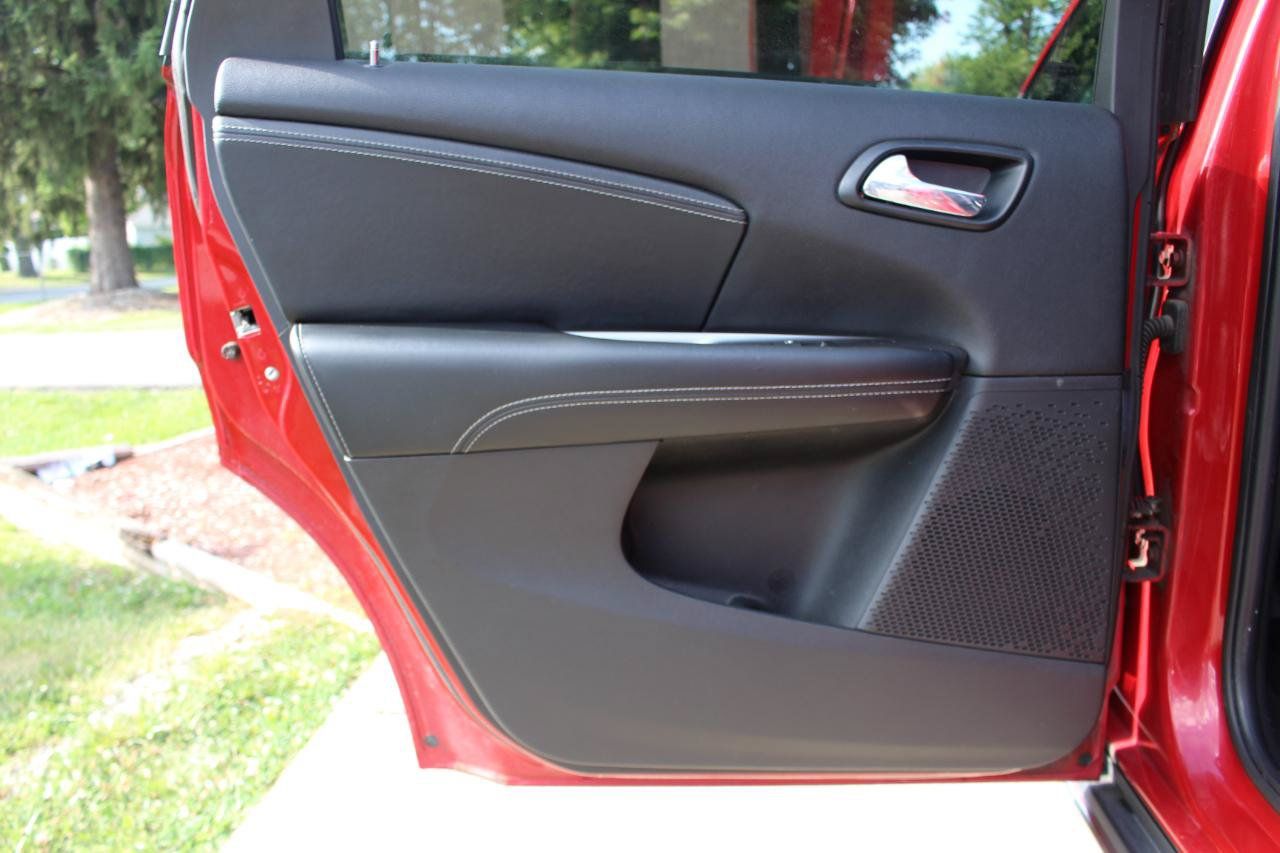 Used 2016 Dodge Journey Crossroad AWD/4WD image 31