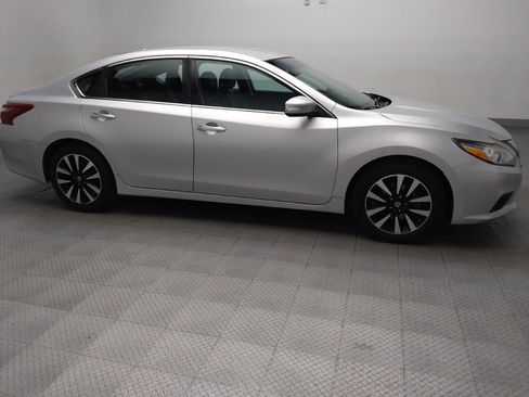 Used 2018 Nissan Altima 2.5 SL image 11