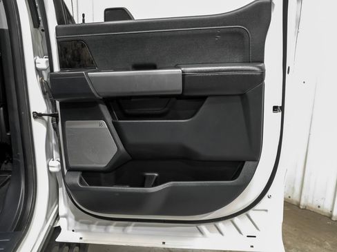 Used 2024 Ford F250 Lariat w/ Lariat Ultimate Package AWD/4WD image 47
