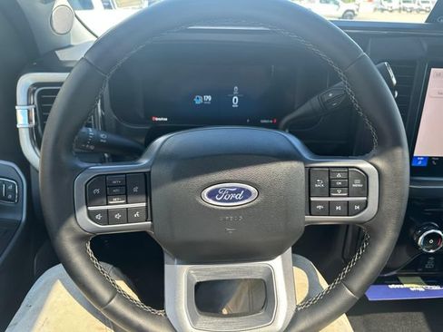 Certified 2025 Ford F350 Lariat w/ Camper Package AWD/4WD image 13