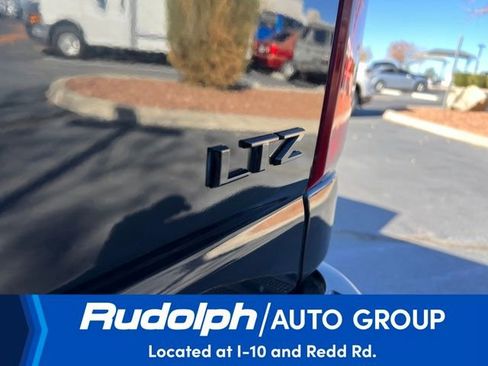 Used 2021 Chevrolet Silverado 2500 LTZ w/ LTZ Plus Package image 11