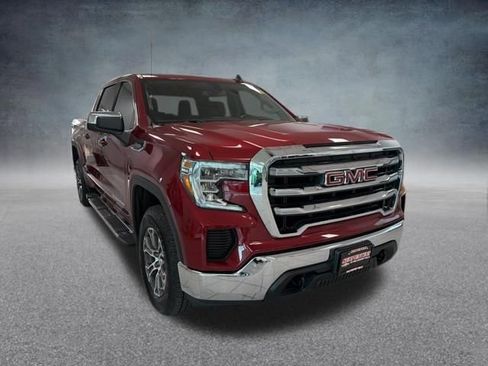 Used 2019 GMC Sierra 1500 SLE w/ X31 Off-Road Package AWD/4WD image 4