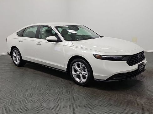 New 2026 Honda Accord LX image 2