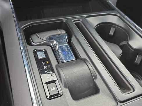 Used 2022 Ford F150 Lariat w/ Equipment Group 502A High AWD/4WD image 15