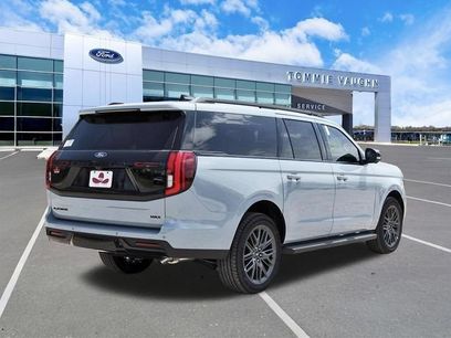 New 2026 Ford Expedition Max Platinum w/ Stealth Appearance Package