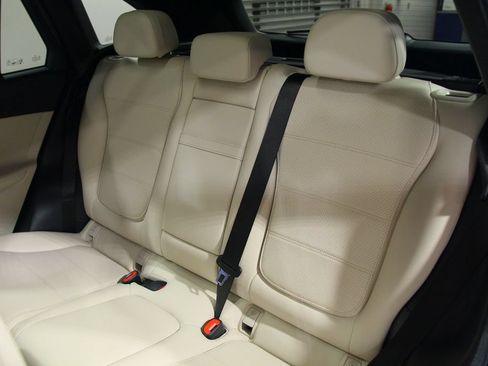 Certified 2026 Mercedes-Benz GLC 300 4MATIC image 31