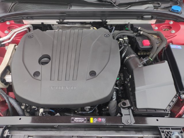 Certified 2024 Volvo S60 B5 Plus FWD image 11
