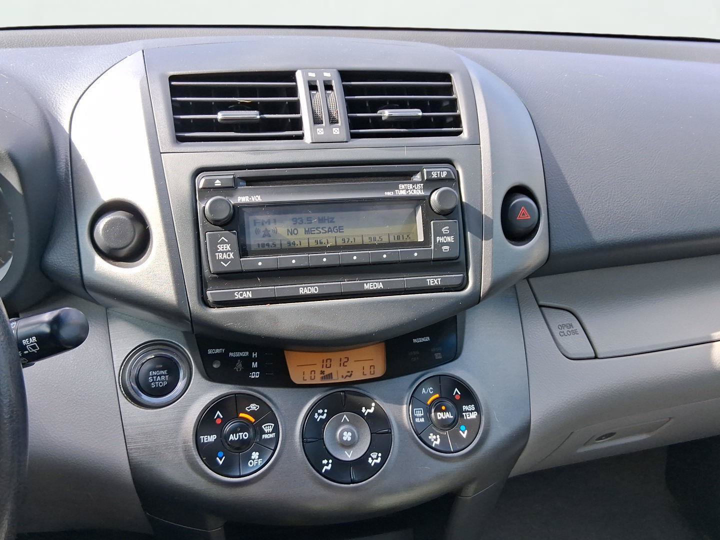 Used 2012 Toyota RAV4 Limited w/ Premium Plus Value Pkg FWD image 18