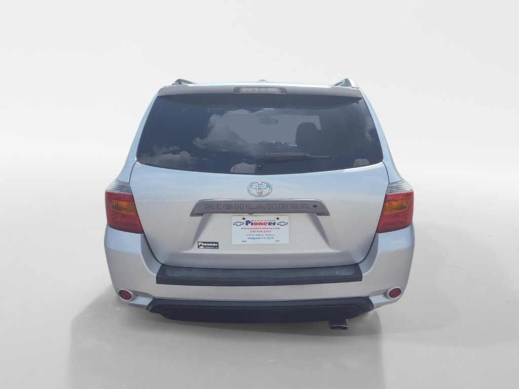 Used 2010 Toyota Highlander Sport w/ Extra Value Pkg 4 FWD image 4