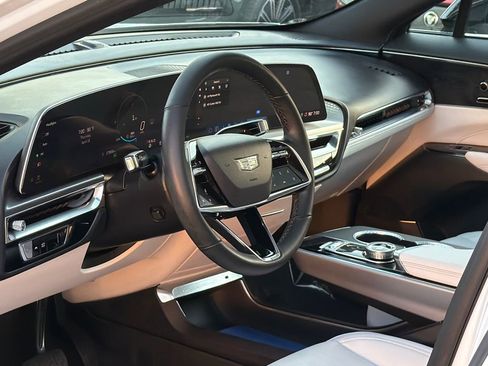 Used 2024 Cadillac Lyriq Sport w/ LPO, Floor Liner Package AWD/4WD image 16