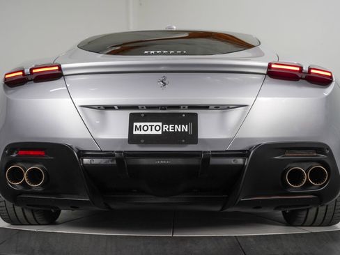 Used 2021 Ferrari Roma image 22