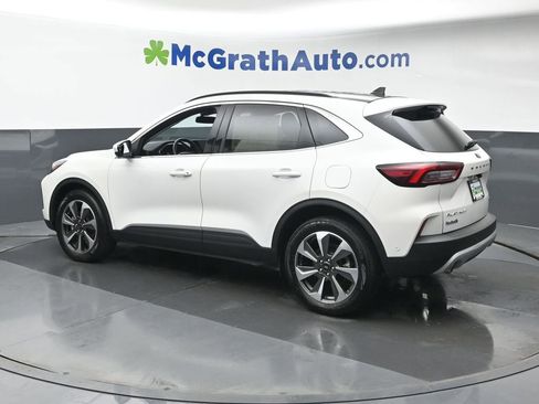 Used 2023 Ford Escape Platinum w/ Premium Technology Package image 25