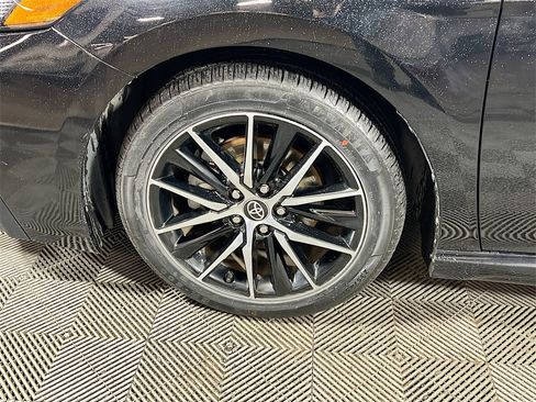 Certified 2023 Toyota Camry SE image 28