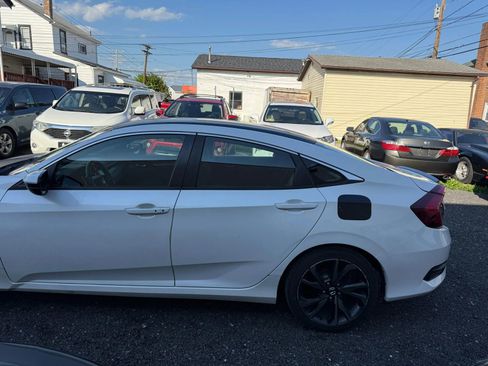 Used 2020 Honda Civic Sport image 4