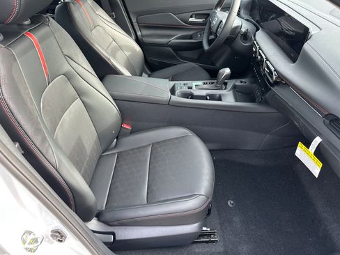 New 2026 Nissan Sentra SR w/ SR Premium Package image 12