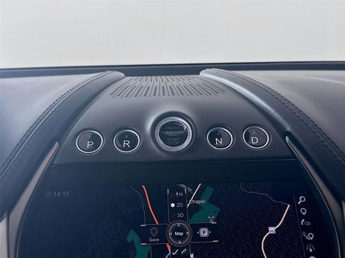 Used 2022 Aston Martin DBX AWD/4WD image 13