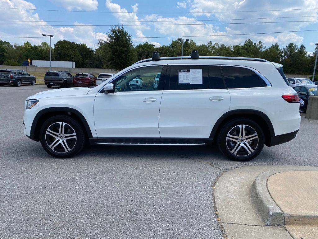 Used 2021 Mercedes-Benz GLS 450 4MATIC image 4