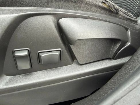 Used 2017 Chevrolet Equinox LS FWD image 29