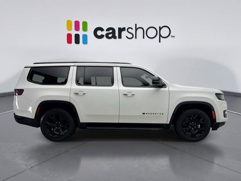 Used 2023 Jeep Wagoneer Series II image 6