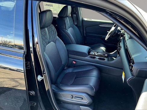 New 2026 Honda Pilot Black Edition image 10