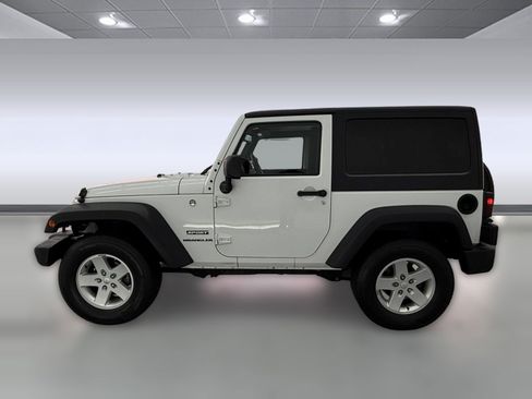 Used 2017 Jeep Wrangler Sport w/ Quick Order Package 24S AWD/4WD image 2
