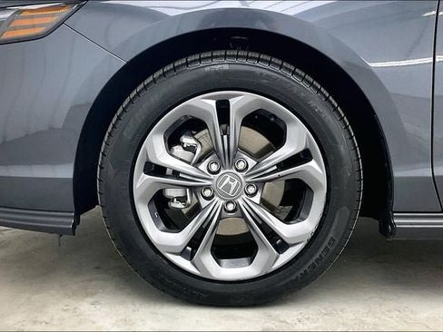 Certified 2024 Honda Accord EX image 10
