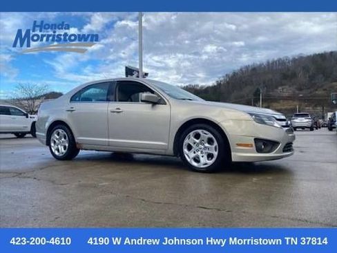 Used 2010 Ford Fusion SE FWD image 1
