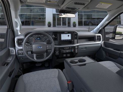 New 2026 Ford F450 XL w/ 360-Degree Camera Package image 9