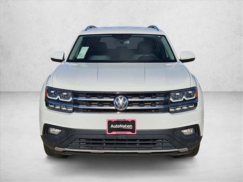Used 2018 Volkswagen Atlas SE AWD/4WD image 2