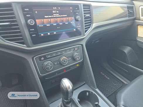 Used 2018 Volkswagen Atlas SE FWD image 10