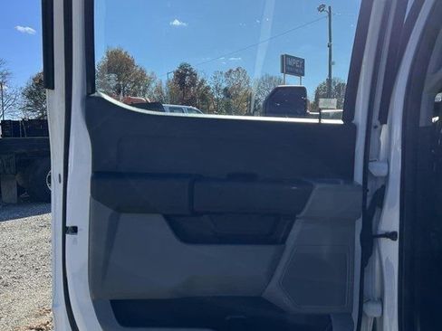 Used 2024 Ford F450 XL image 36