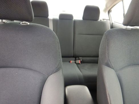 Used 2016 Subaru Impreza 2.0i Premium image 18